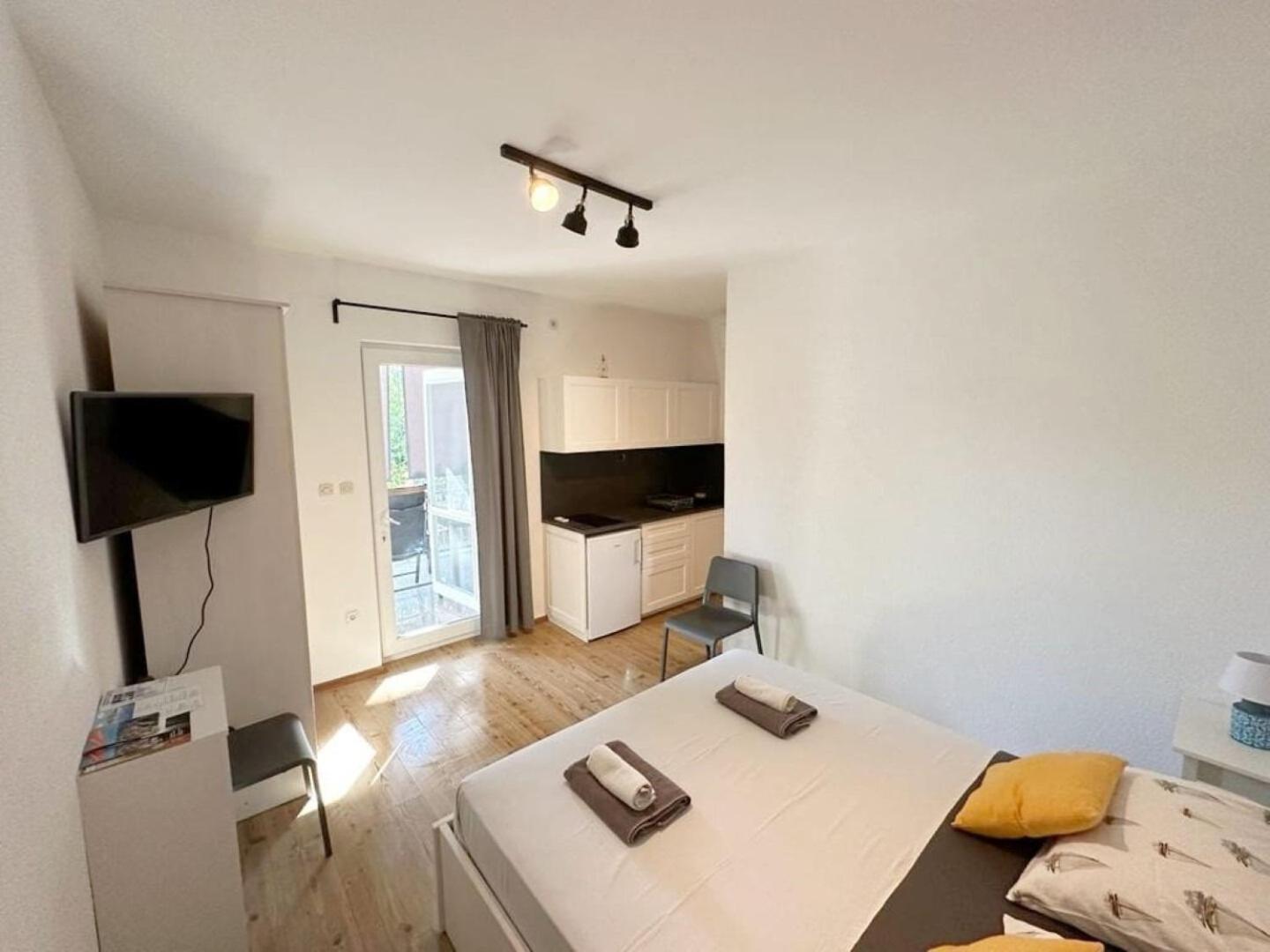 Apartment Denko Betina  Esterno foto