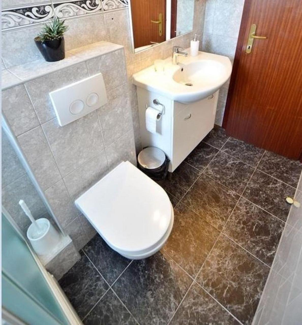 Apartment Denko Betina  Esterno foto